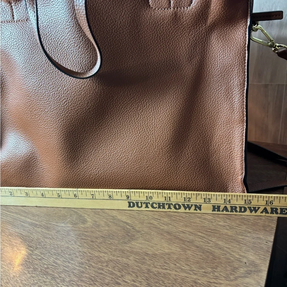 Steve Madden Tan Pebbled Faux Leather Large Satchel Tote with Gold Zippers Trave